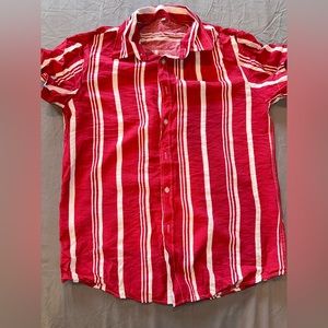 Short sleeve button up